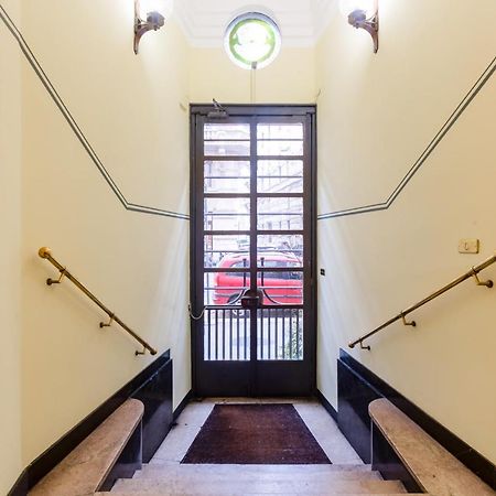 Spacious And Brilliant Apartment In Duomo By Easylife Milão Exterior foto