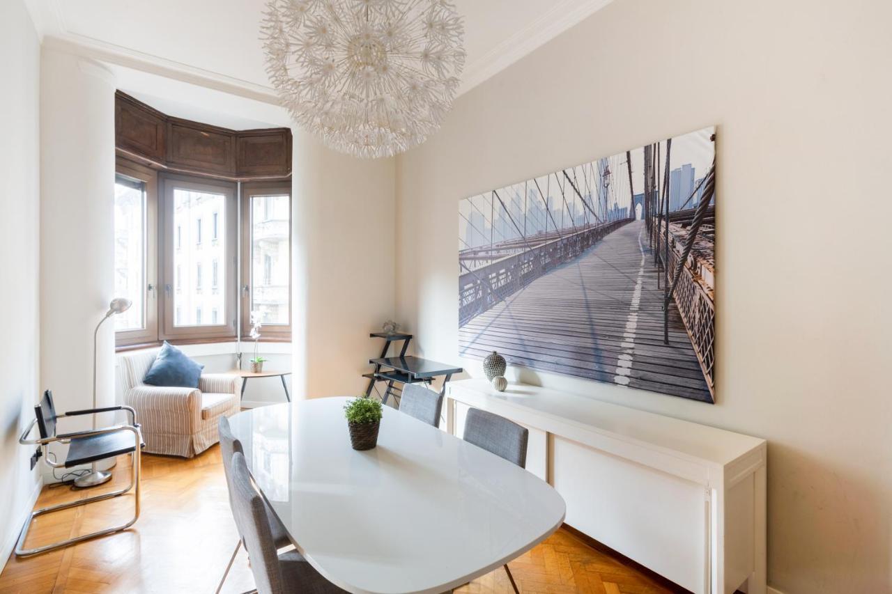 Spacious And Brilliant Apartment In Duomo By Easylife Milão Exterior foto