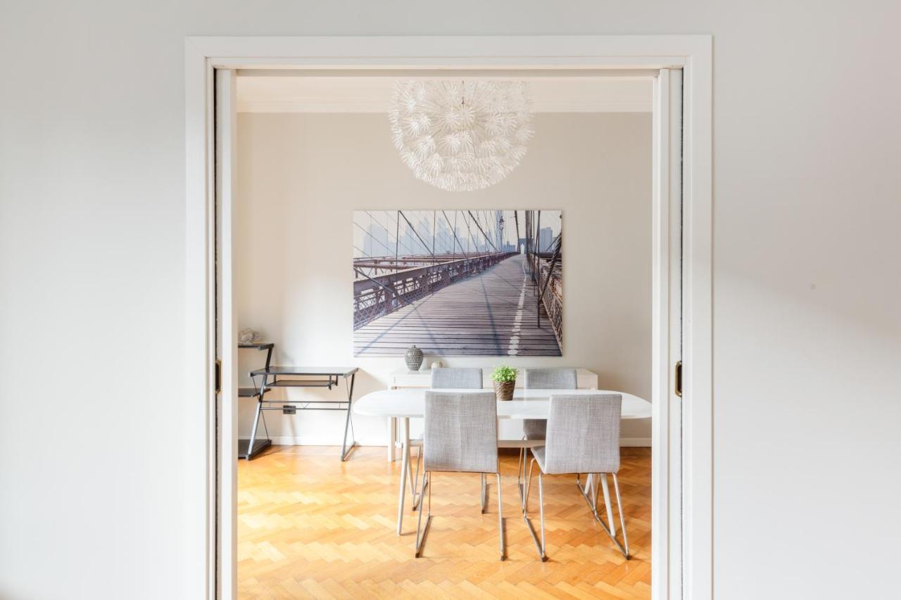 Spacious And Brilliant Apartment In Duomo By Easylife Milão Exterior foto